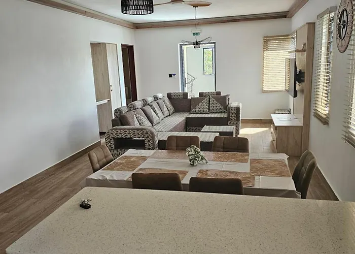 Ap Villa Tourist Residence 16467